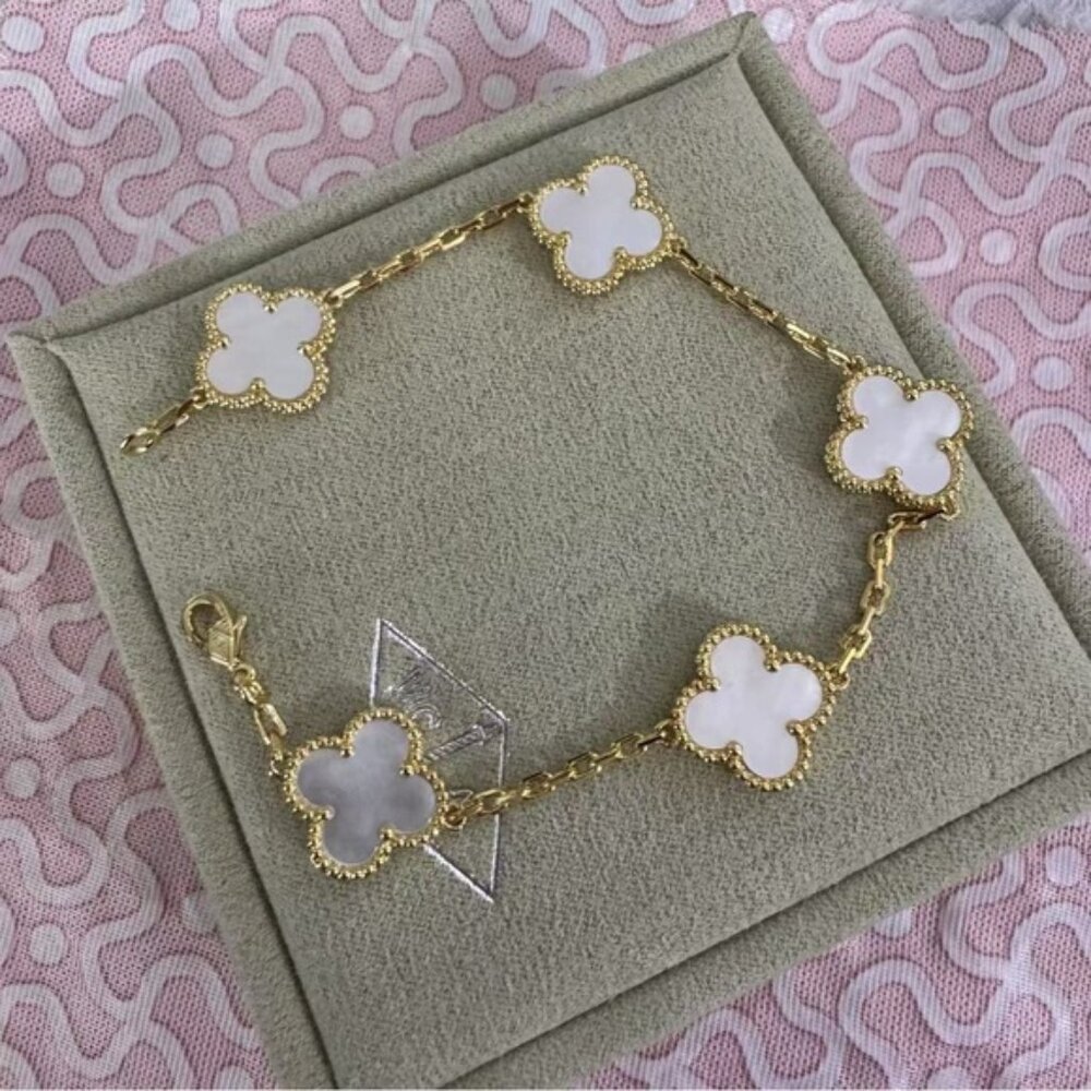 VCA Vintage Alhambra 10 Motifs White Mother of Pearl 18kt Yellow Gold